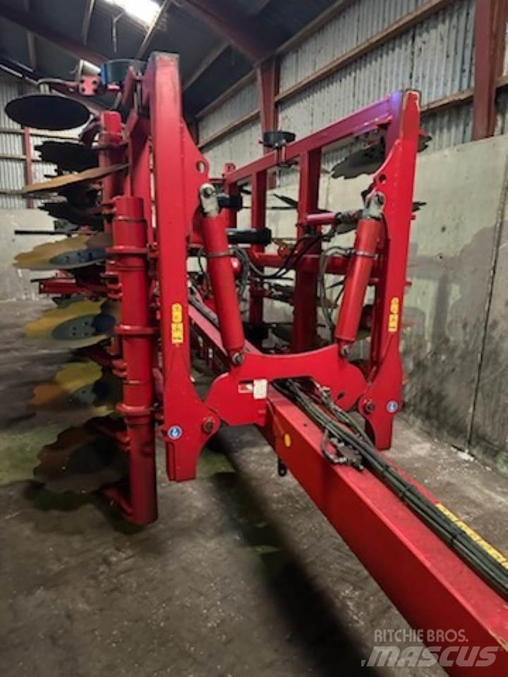 Horsch TIGER 4 MT Kiekkomultaimet ja lautasäkeet