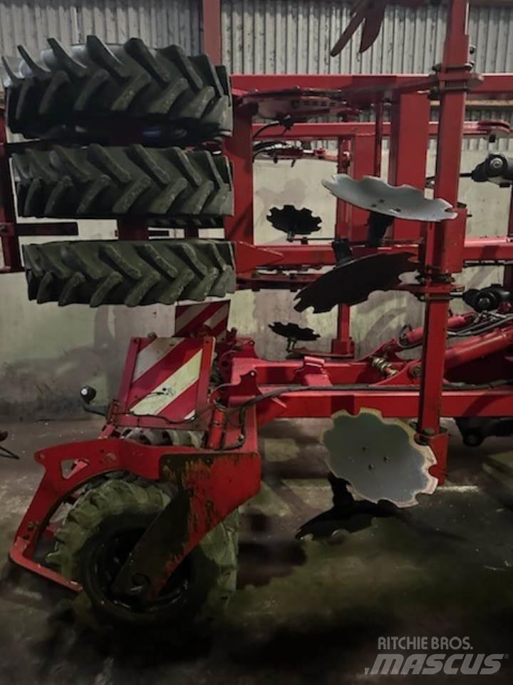 Horsch TIGER 4 MT Kiekkomultaimet ja lautasäkeet