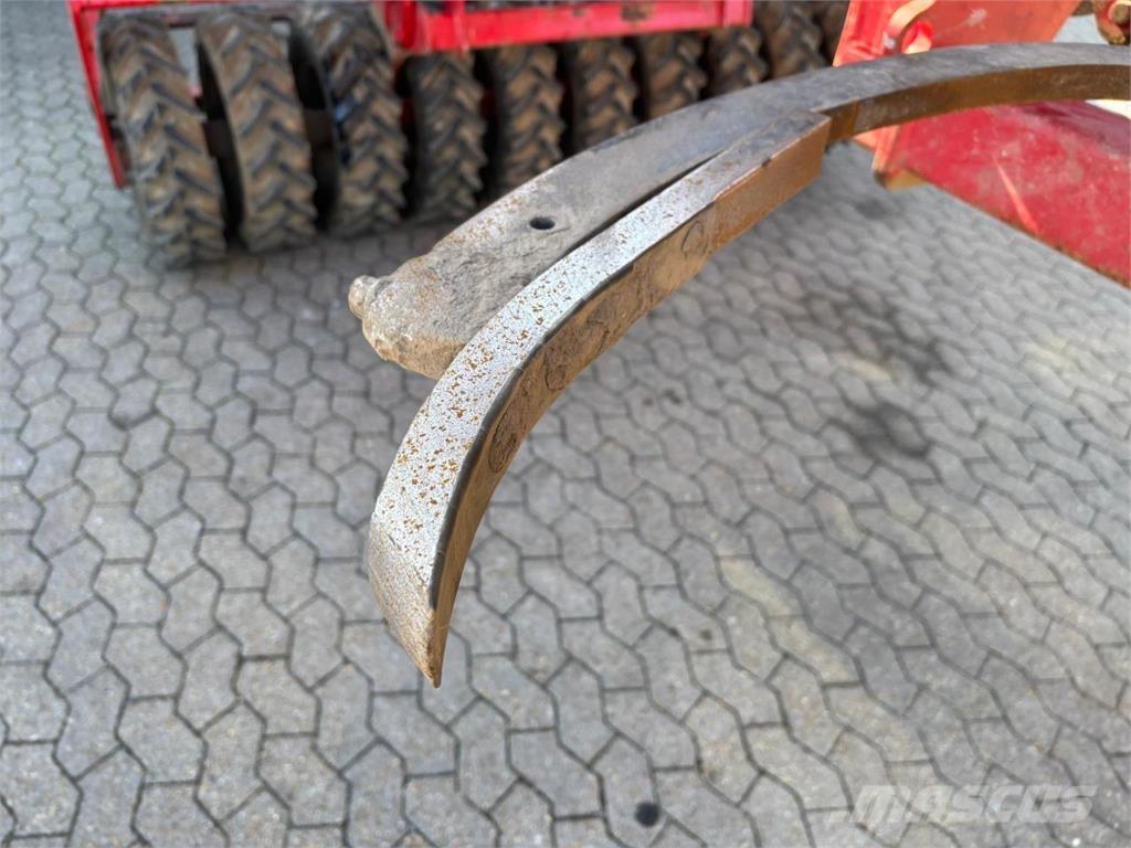 Horsch Tiger 6 MT Äkeet