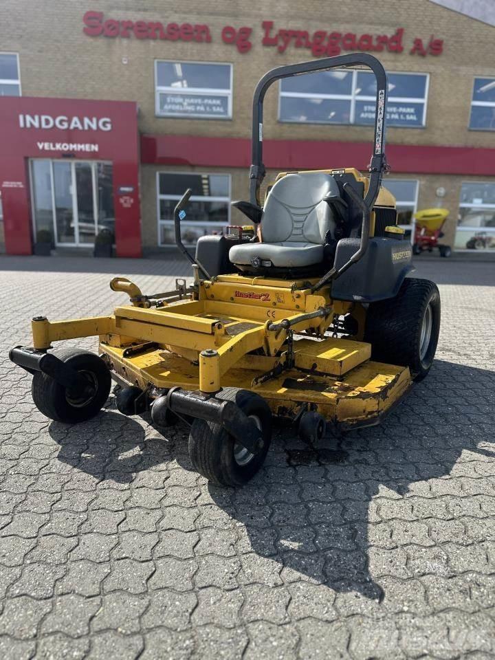 Hustler Z RD Taajamatraktorit