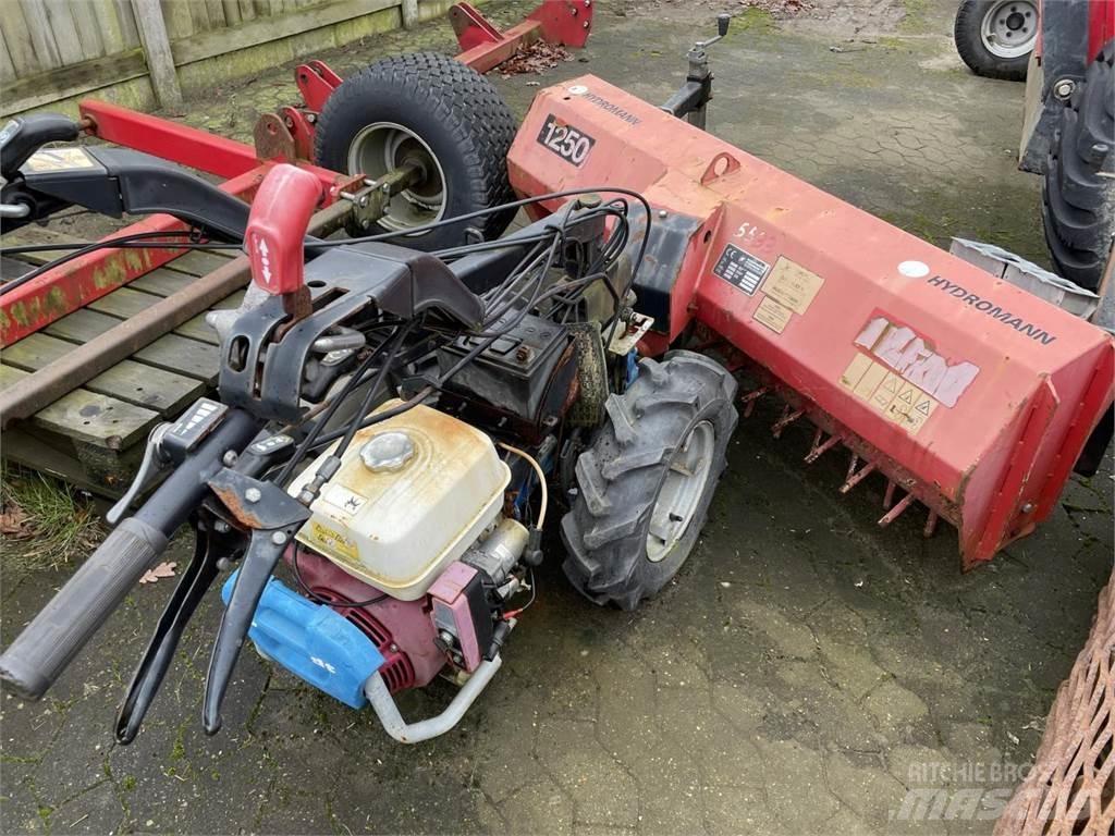 Hydromann 1250 Pöyhimet ja haravat