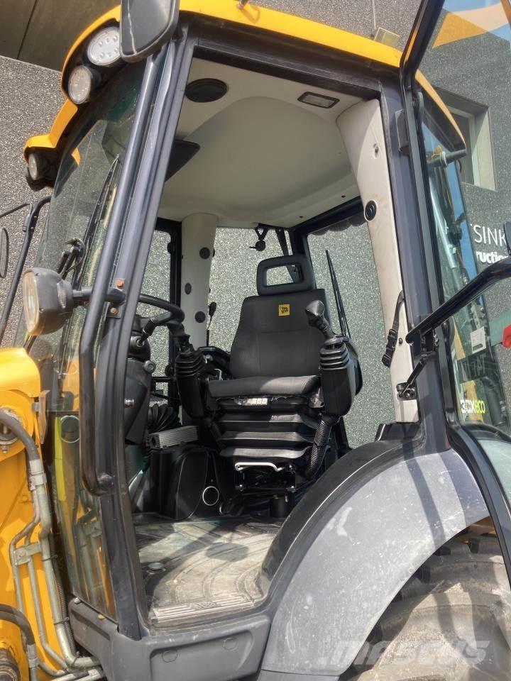 JCB 3 CX Kaivurikuormaajat