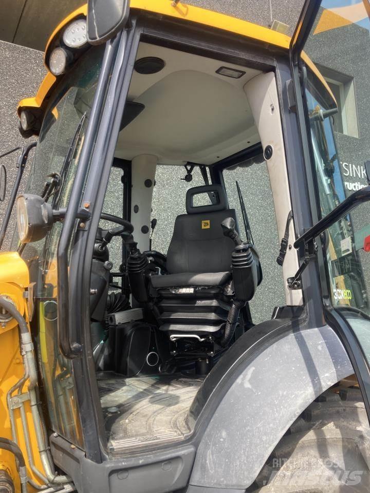 JCB 3CX Kaivurikuormaajat