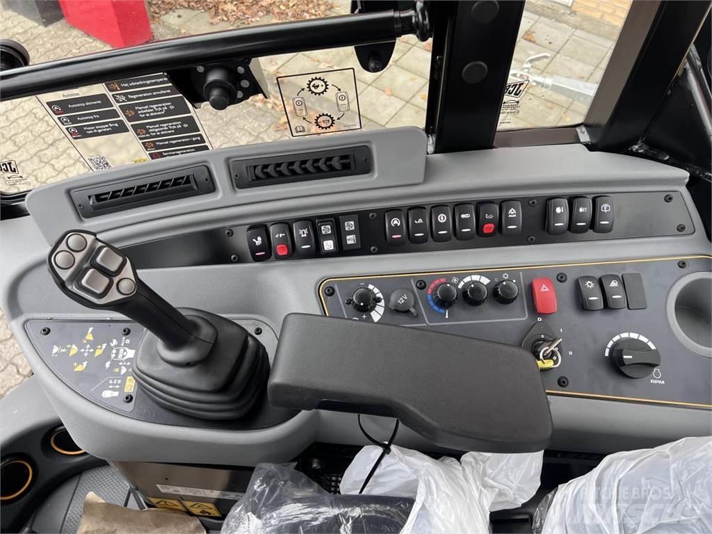 JCB 409 AGRI Pyöräkuormaajat