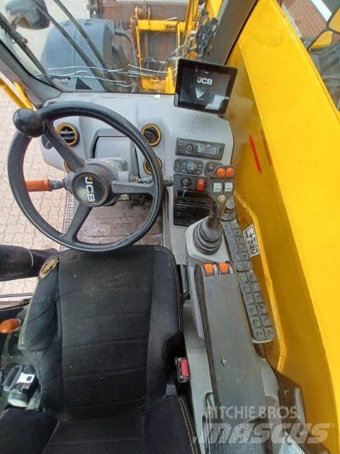 JCB 542-70 Kurottajat