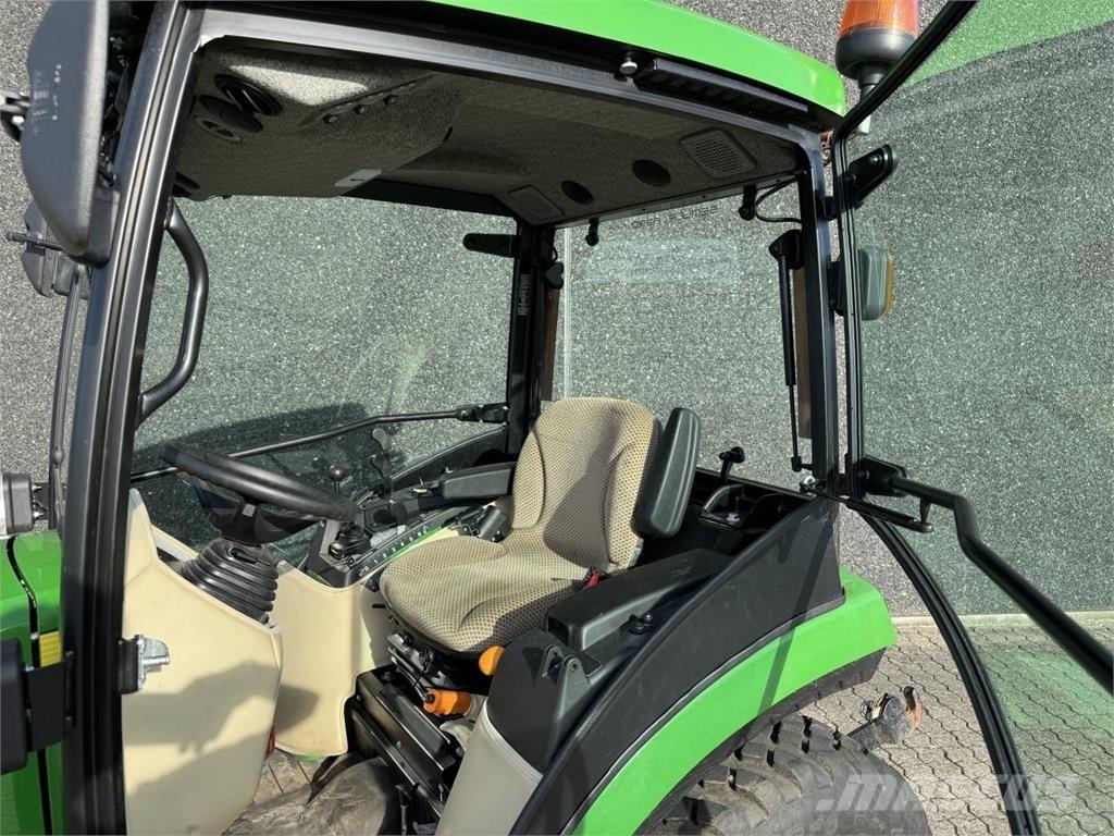 John Deere 2038R Taajamatraktorit