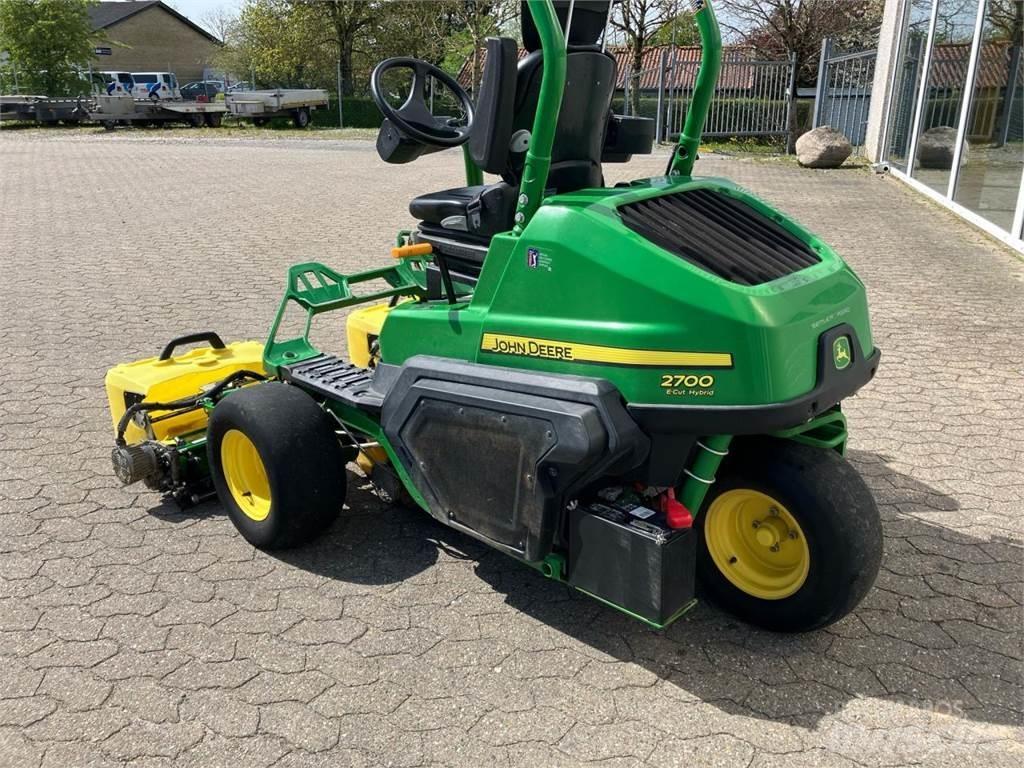 John Deere 2700 Väyläleikkuri