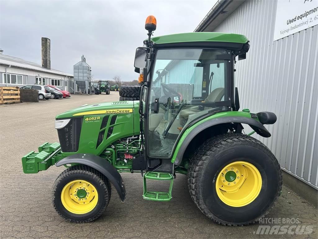 John Deere 4052R Taajamatraktorit