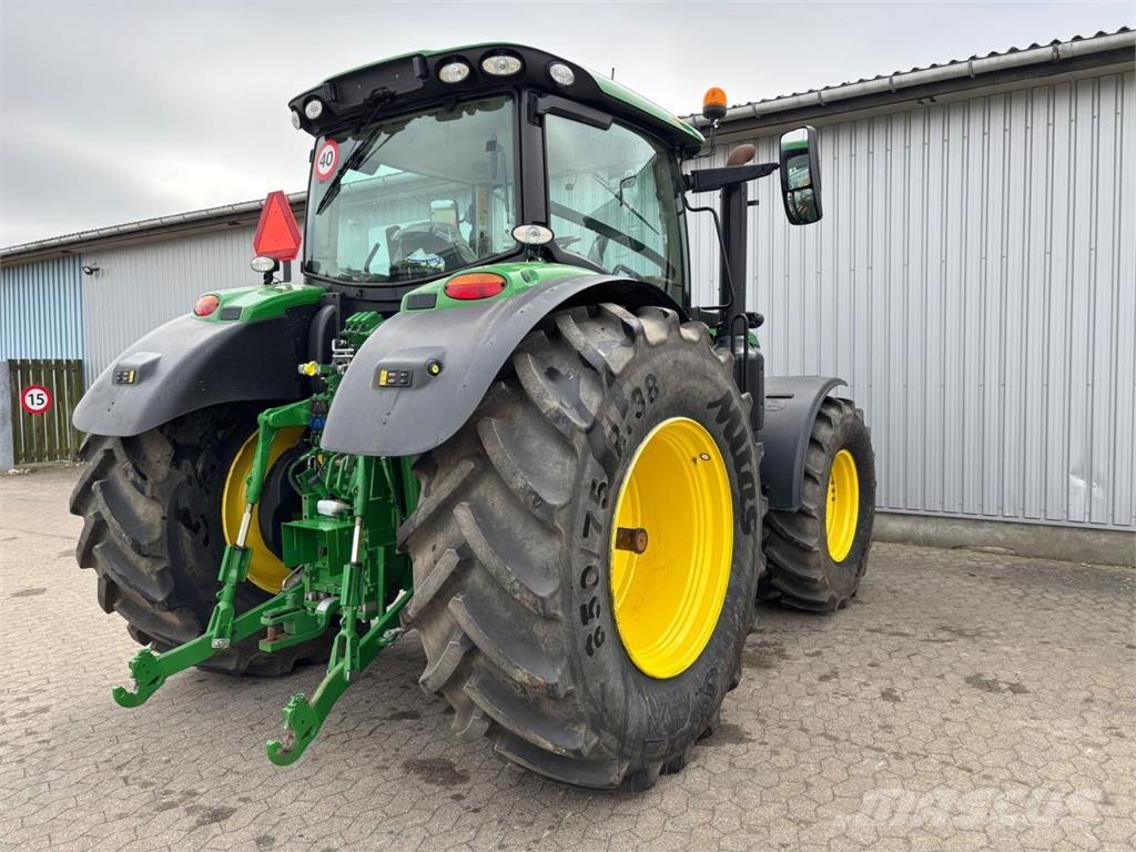 John Deere 6145R Traktorit