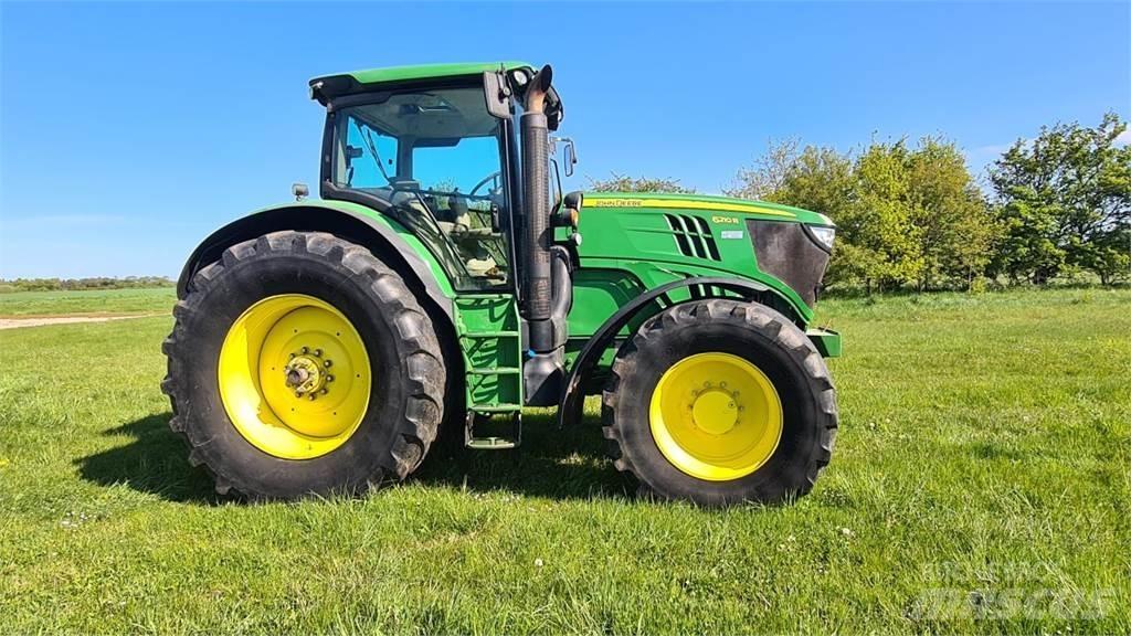 John Deere 6210R Traktorit