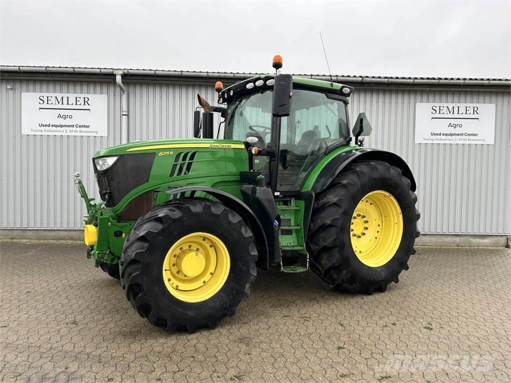 John Deere 6215R Traktorit