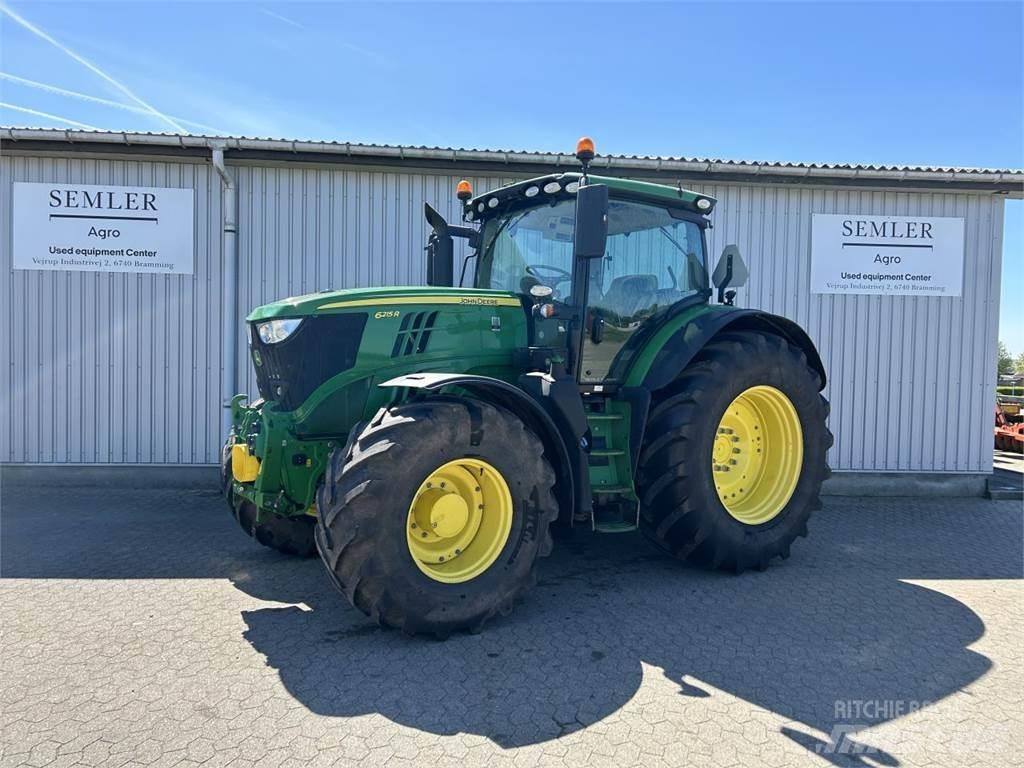 John Deere 6215R Traktorit