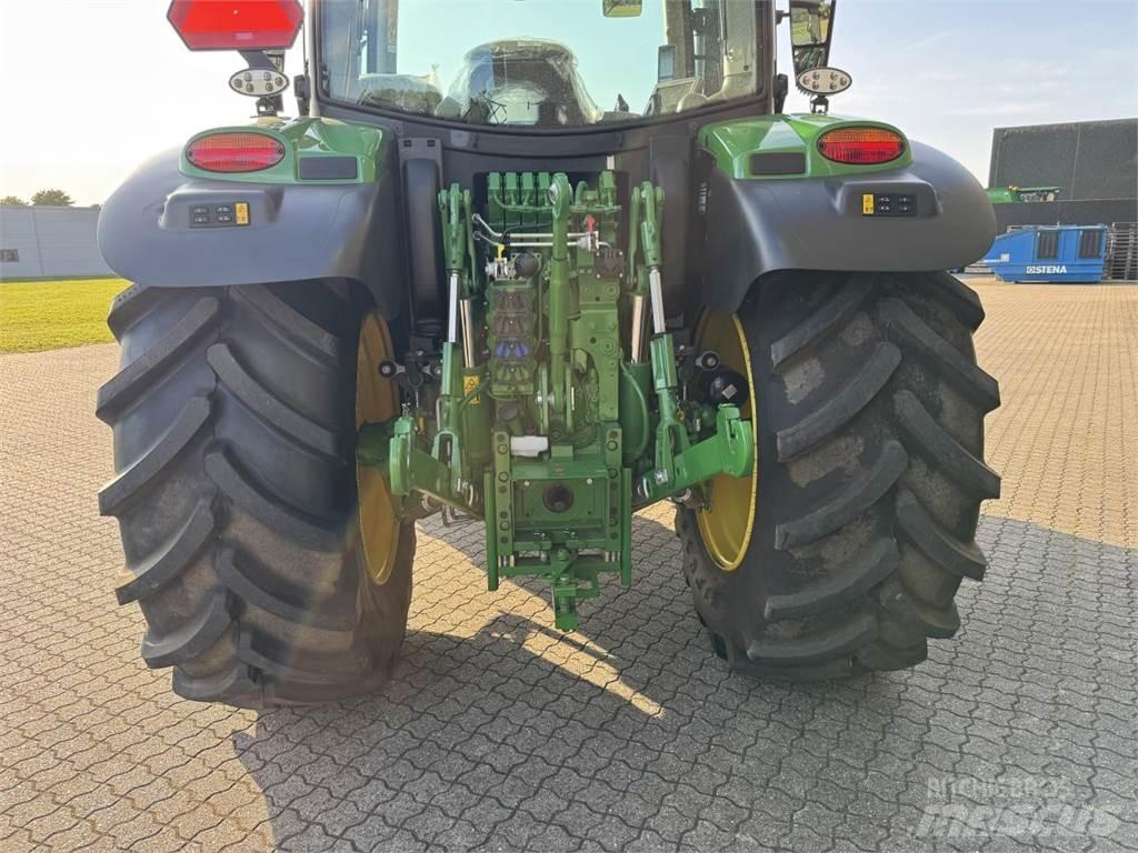 John Deere 6R 150 Traktorit