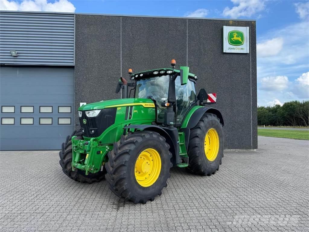 John Deere 6R 250 Traktorit