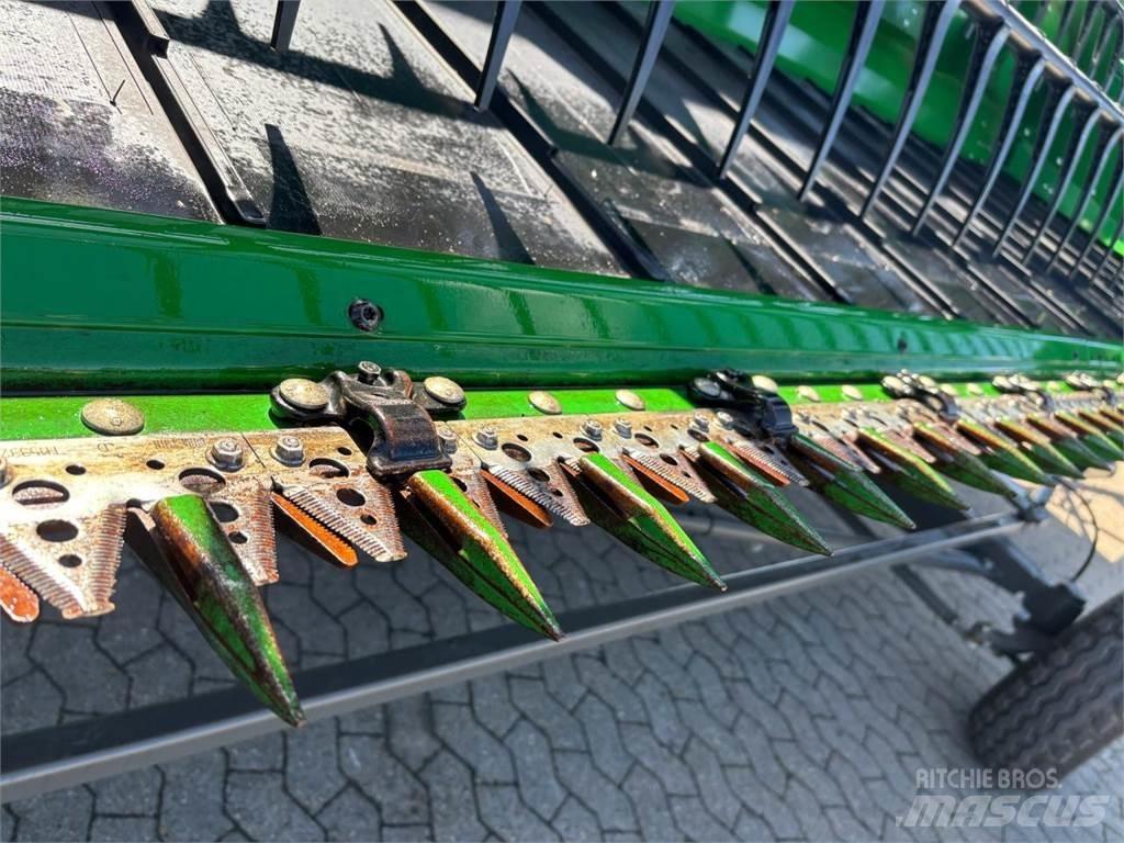 John Deere 735D Leikkuupöydät