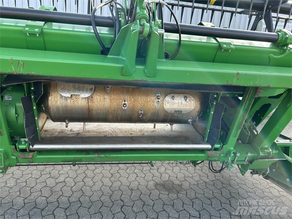 John Deere 740D Leikkuupöydät