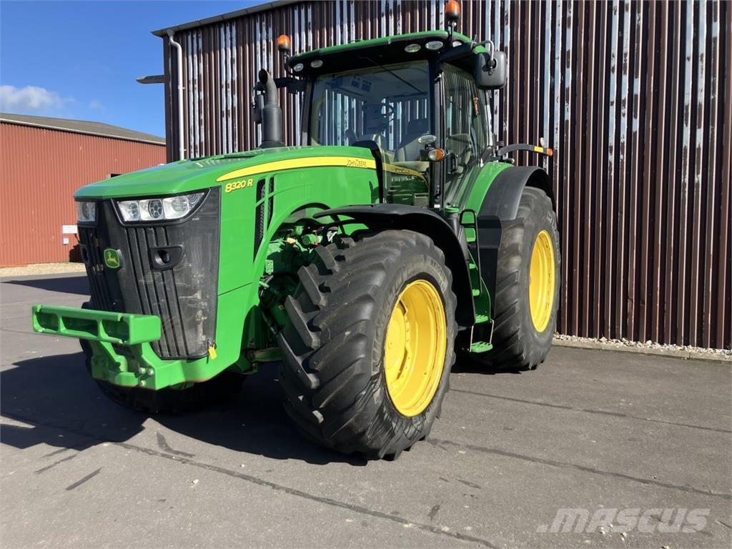 John Deere 8320R Traktorit