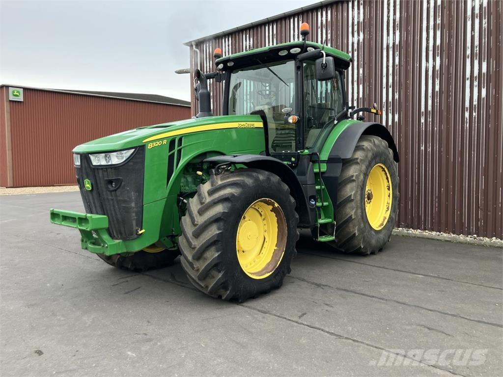 John Deere 8320R Traktorit
