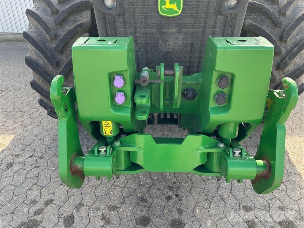 John Deere 8400R Traktorit