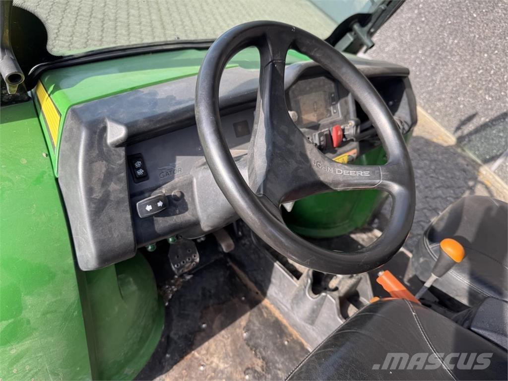 John Deere 855D UTV-mönkijät