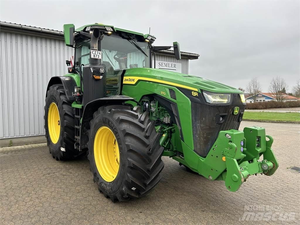 John Deere 8R 370 Traktorit