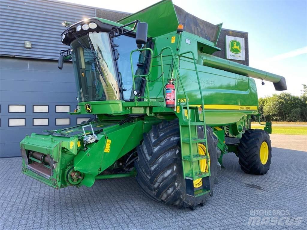 John Deere C670 Leikkuupuimurit