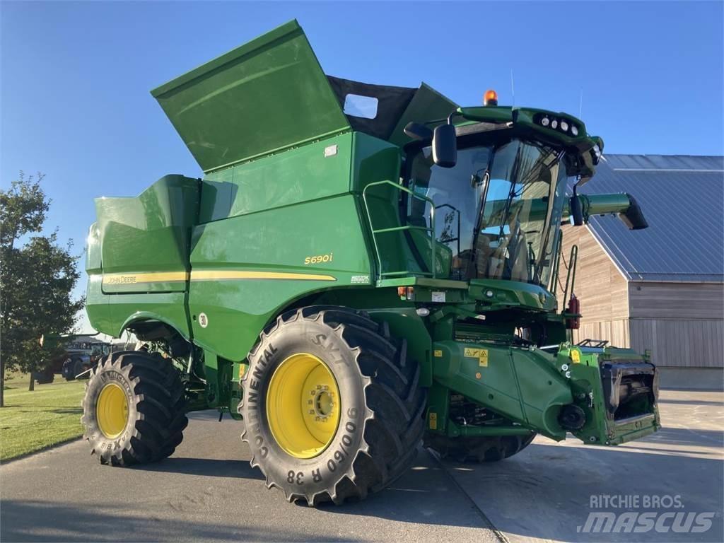 John Deere S690I Leikkuupuimurit