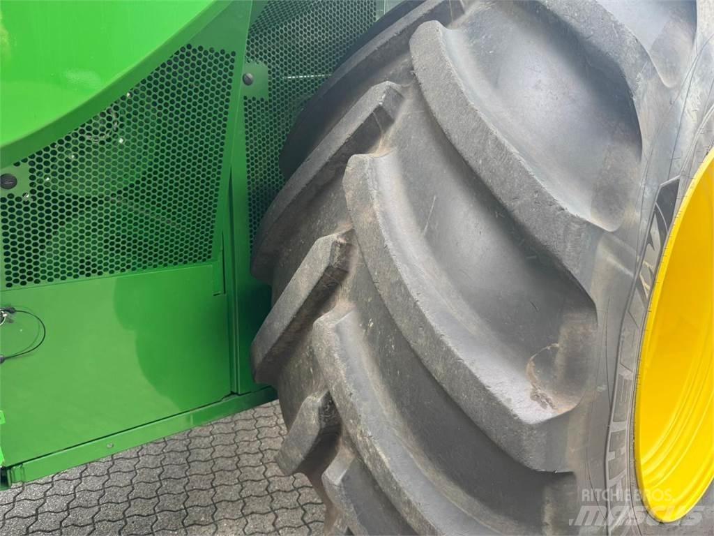John Deere S790 Leikkuupuimurit
