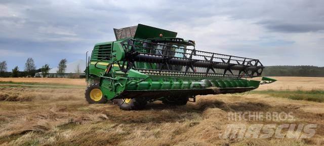 John Deere T660 Leikkuupuimurit