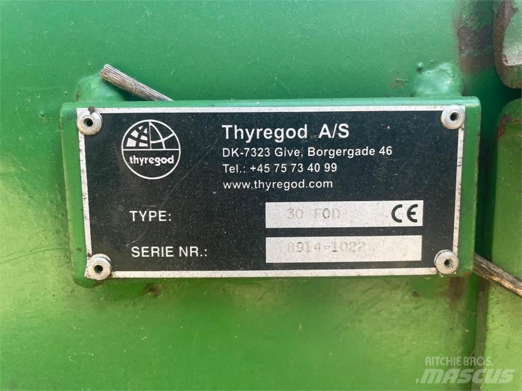 John Deere T670I Leikkuupuimurit