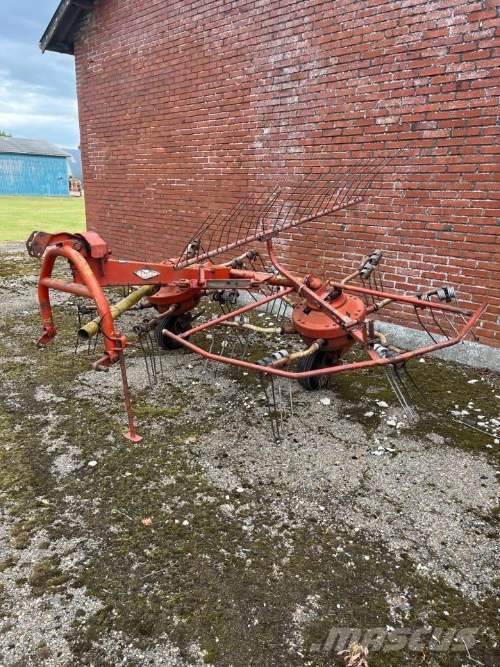 Kuhn GSR 25 N Pöyhimet ja haravat