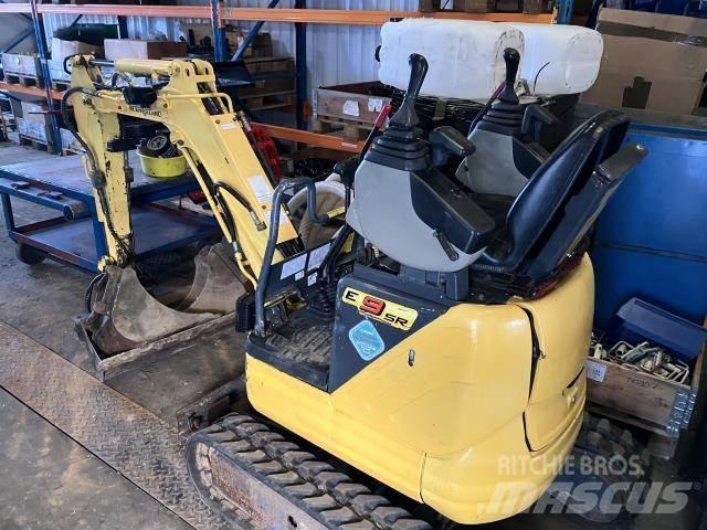 New Holland E09SR Minikaivukoneet < 7t