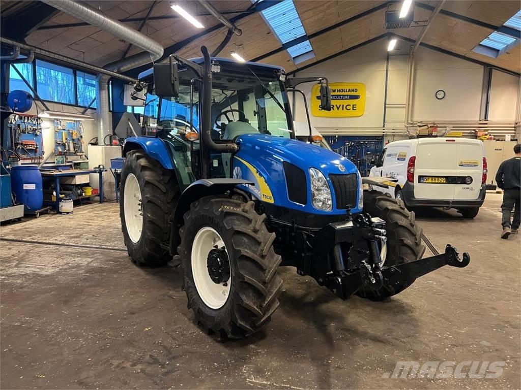 New Holland T5030 Traktorit