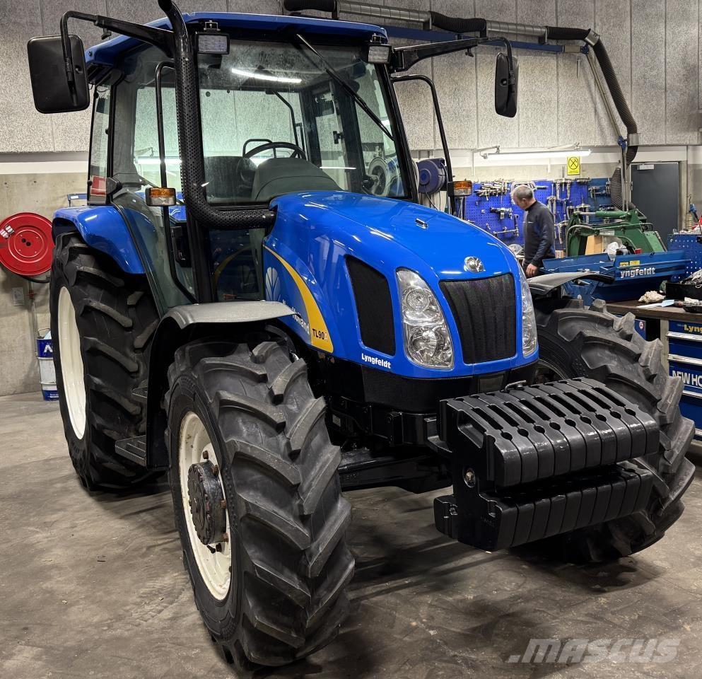 New Holland TL90A Traktorit
