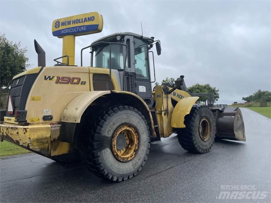 New Holland W190B Pyöräkuormaajat