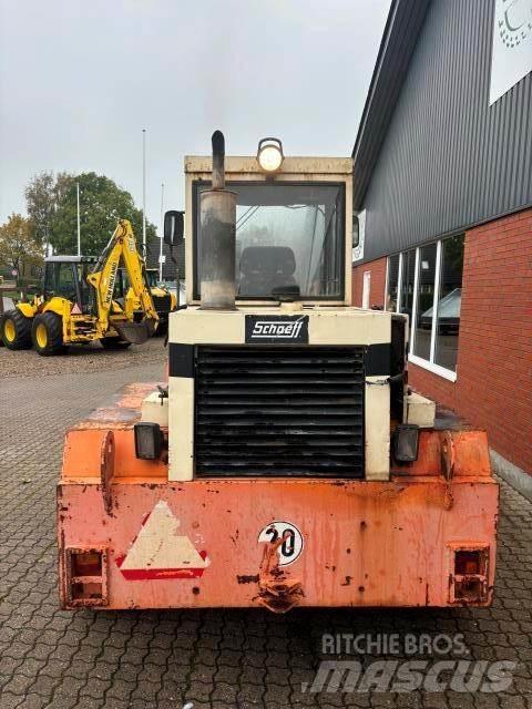 Schaeff SKL 840 Pienkuormaajat
