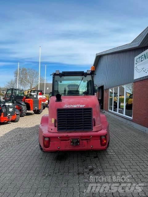 Schäffer 930T Kurottajat