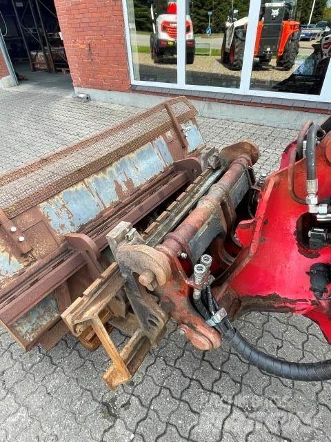 Schäffer 930T Kurottajat