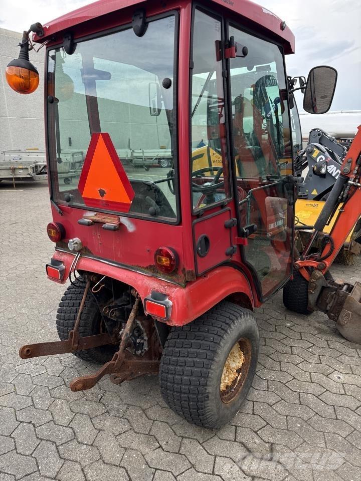 Shibaura SX24 Taajamatraktorit
