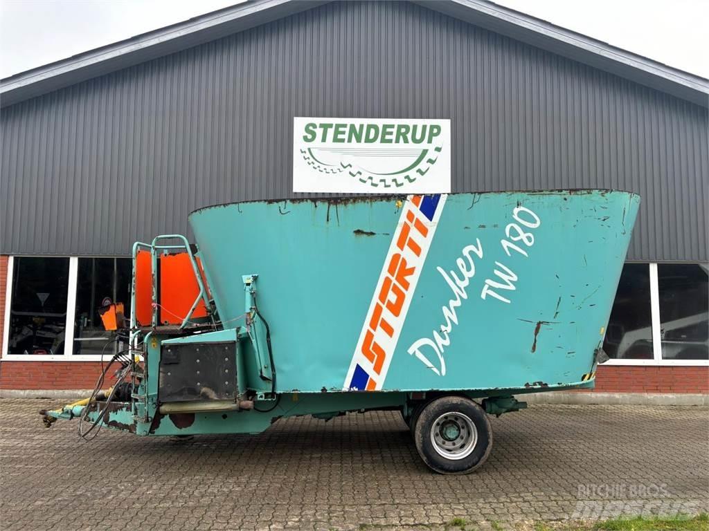 Storti TW180 Rehuvaunut