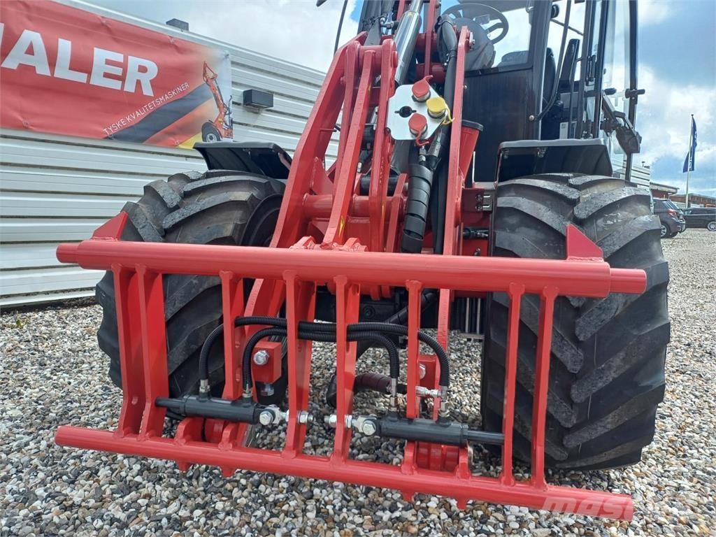 Thaler 3448 S CAB Pienkuormaajat