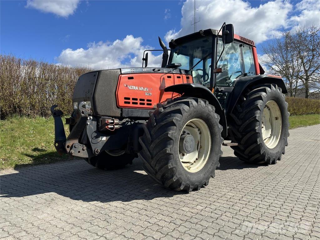 Valtra 8550 Traktorit
