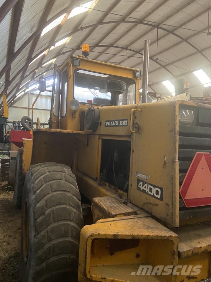 Volvo BM 4400 Pyöräkuormaajat