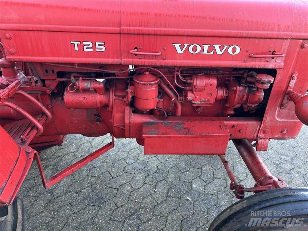 Volvo BM T25 Traktorit