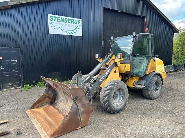 Volvo L25 B Pienkuormaajat