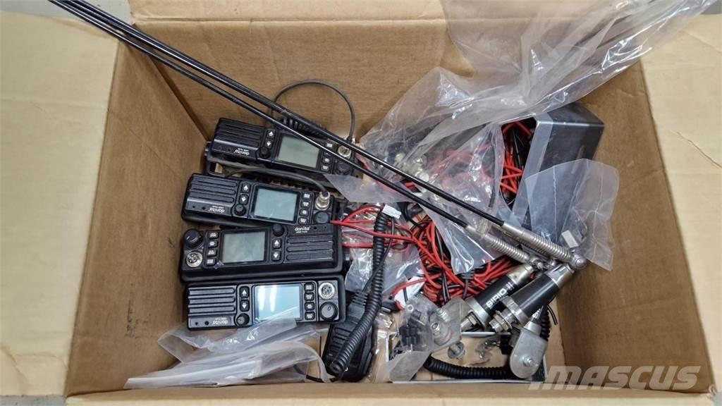  WALKIE Sähkö ja elektroniikka