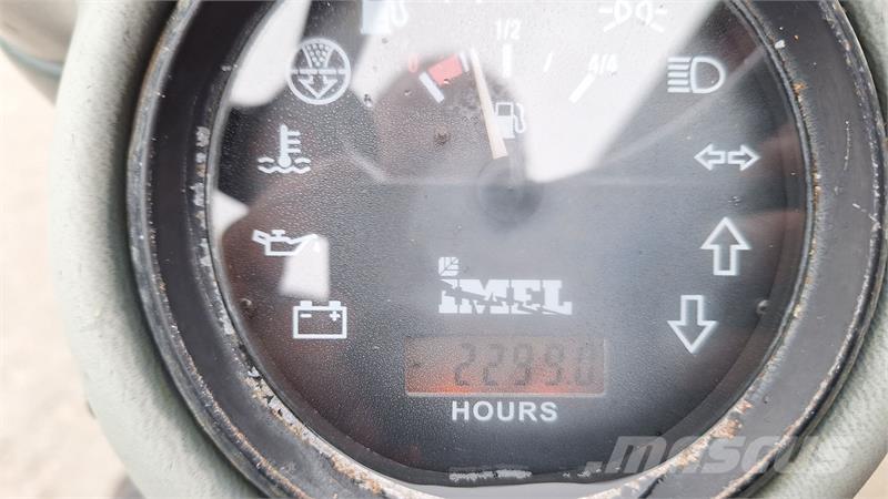 InTrac l40 Pienkuormaajat