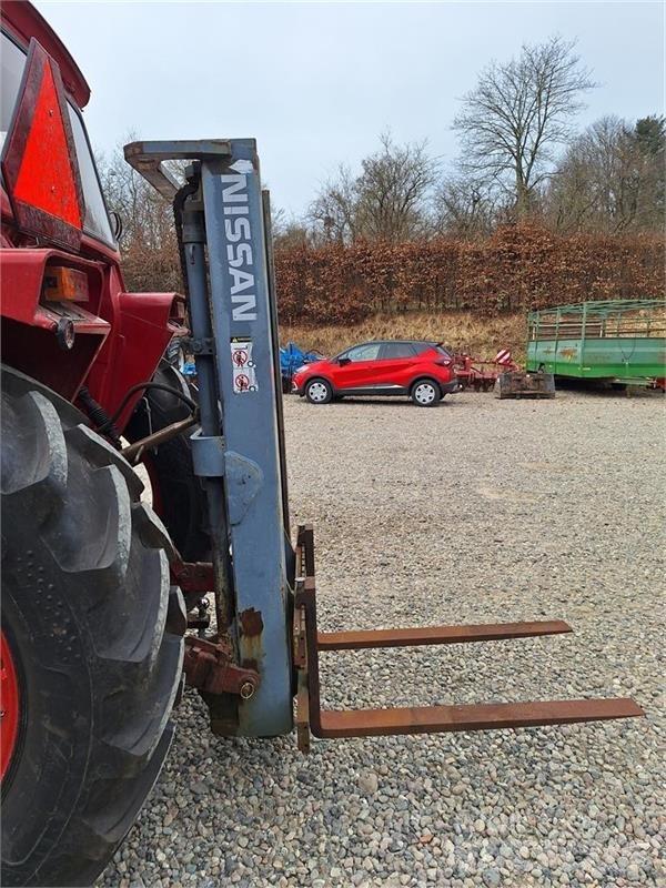  - - -  TRUCKTÅRN Muut maatalouskoneet