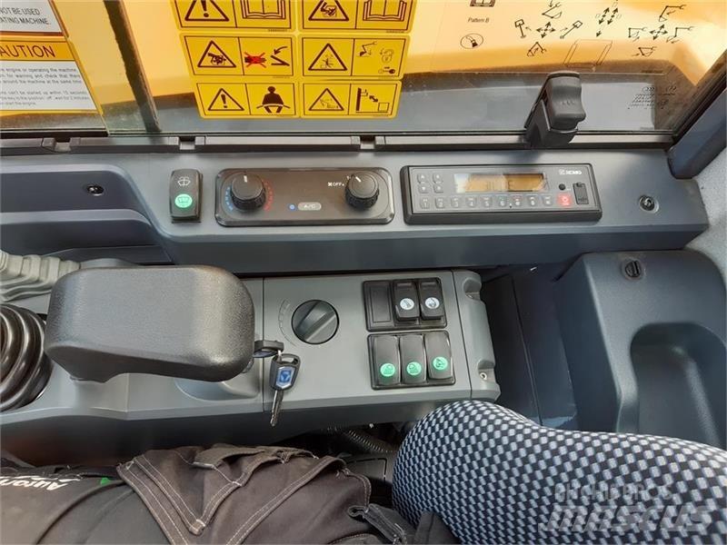 XCMG xe55e Minikaivukoneet < 7t
