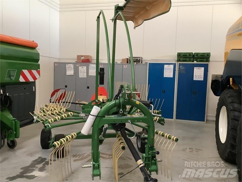 Krone  Pöyhimet ja haravat